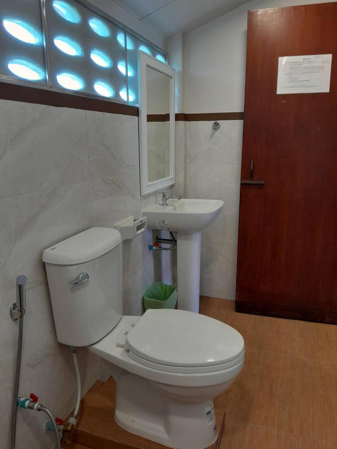 Ben Guesthouse Τσιανγκ Ράϊ Εξωτερικό φωτογραφία